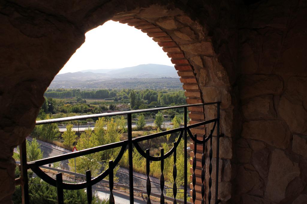 Hotel Vinicola Real-200 Monges Альбельда-де-Ирегуа Экстерьер фото