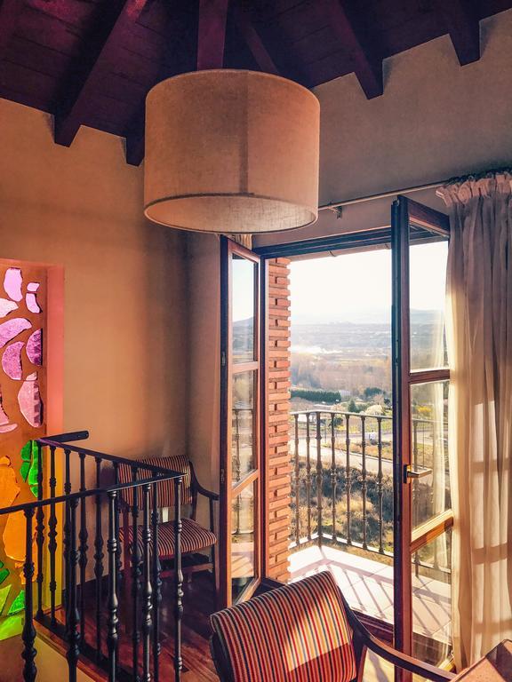 Hotel Vinicola Real-200 Monges Альбельда-де-Ирегуа Экстерьер фото